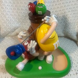 M&M'S Vibrant Golf Scene candy dispenser